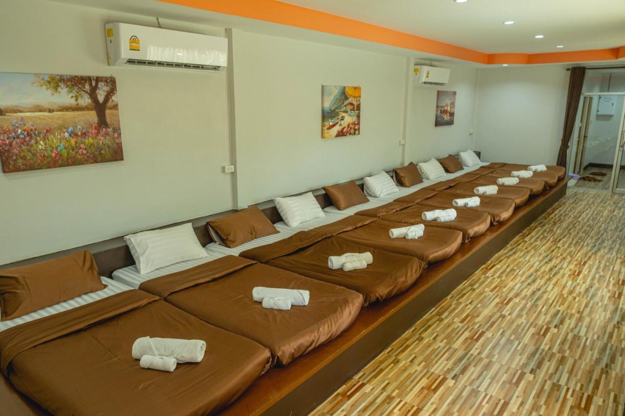 Apinya Resort Bangsarey Ban Tao Than Kültér fotó